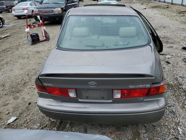 4T1BF28K6YU095074 - 2000 TOYOTA CAMRY LE GRAY photo 6
