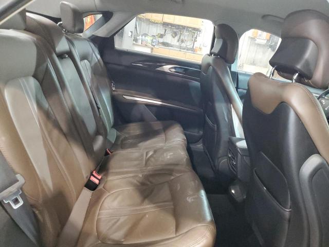 3LN6L2J93DR800139 - 2013 LINCOLN MKZ WHITE photo 10