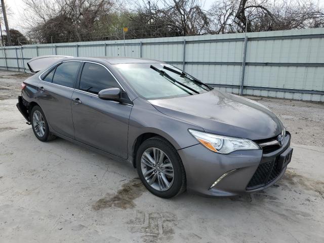 4T1BF1FKXGU119551 - 2016 TOYOTA CAMRY LE GRAY photo 4