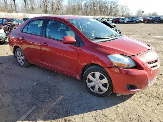 JTDBT923284036322 - 2008 TOYOTA YARIS RED photo 4