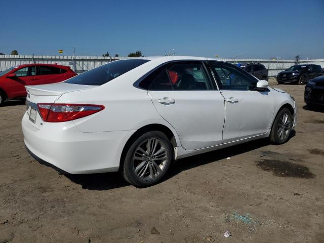 4T1BF1FK9FU961232 - 2015 TOYOTA CAMRY LE WHITE photo 3