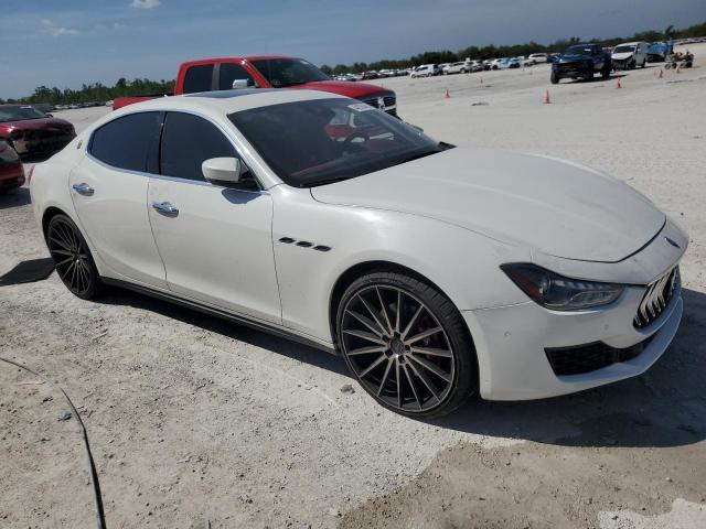 ZAM57YSAXK1318416 - 2019 MASERATI GHIBLI S WHITE photo 4