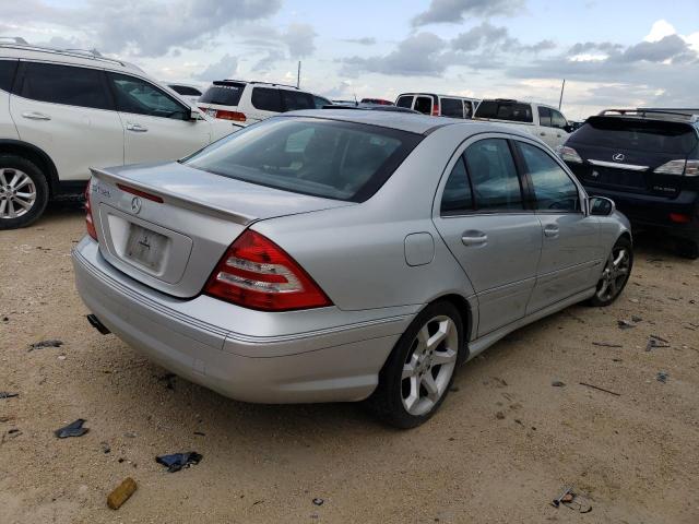 WDBRF52H97F931897 - 2007 MERCEDES-BENZ C 230 SILVER photo 3