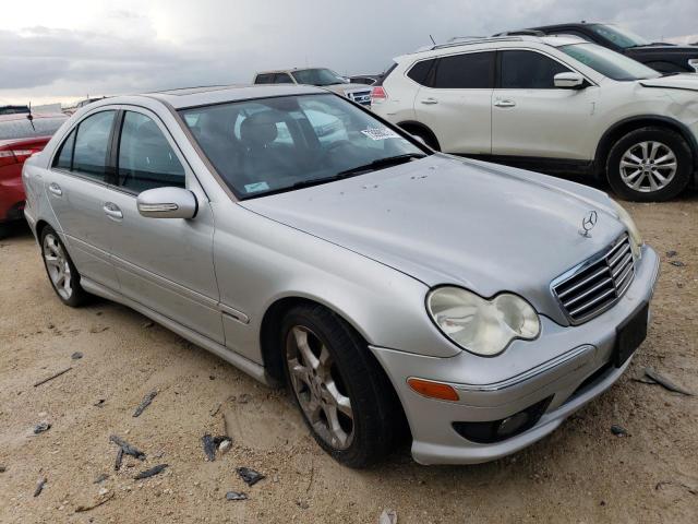 WDBRF52H97F931897 - 2007 MERCEDES-BENZ C 230 SILVER photo 4