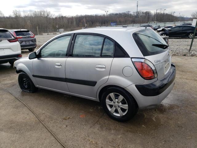 KNADE243696507138 - 2009 KIA RIO 5 SX SILVER photo 2