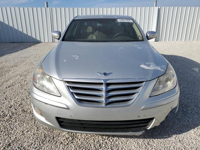 KMHGC46E29U026374 - 2009 HYUNDAI GENESIS 3.8L SILVER photo 5