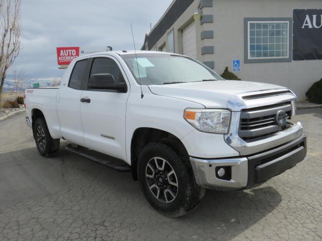 5TFUM5F15EX054170 - 2014 TOYOTA TUNDRA DOUBLE CAB SR/SR5 WHITE photo 1