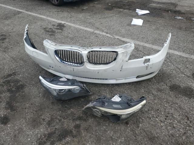 WBANV13579C156209 - 2009 BMW 528 XI WHITE photo 12