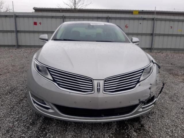 3LN6L2G92ER806488 - 2014 LINCOLN MKZ SILVER photo 5