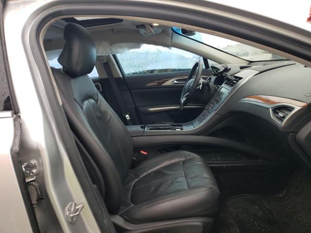 3LN6L2G92ER806488 - 2014 LINCOLN MKZ SILVER photo 7