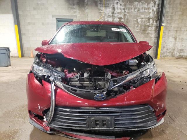 5TDKRKEC8MS014356 - 2021 TOYOTA SIENNA LE RED photo 5