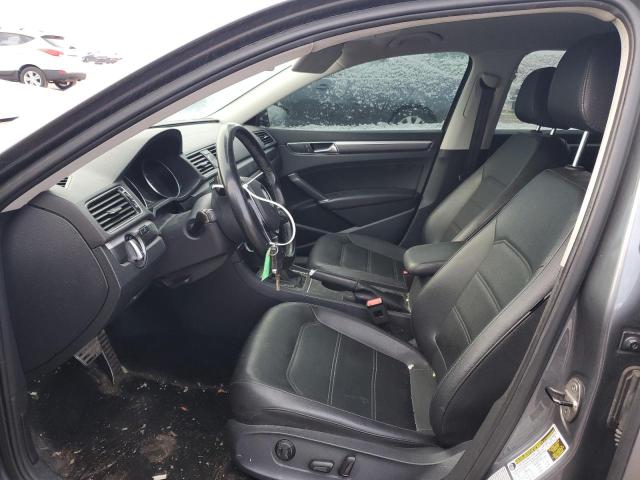 1VWDT7A35HC058820 - 2017 VOLKSWAGEN PASSAT R-LINE Մոխրագույն լուսանկար 7