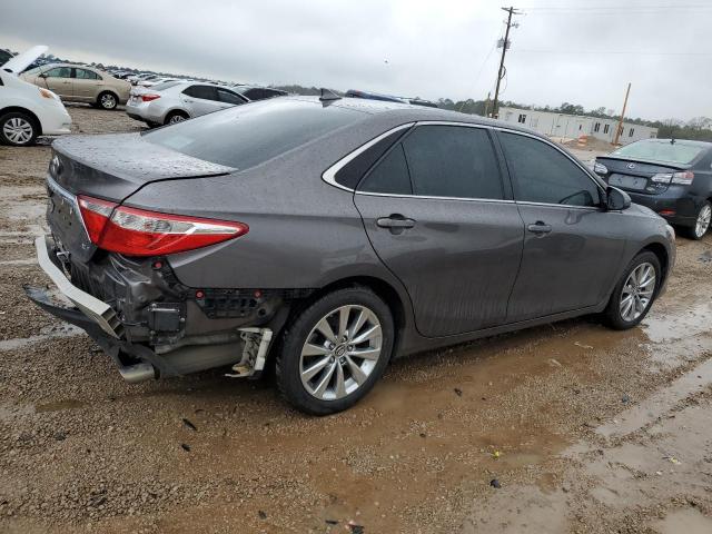 4T1BF1FK4HU667191 - 2017 TOYOTA CAMRY LE GRAY photo 3