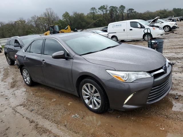 4T1BF1FK4HU667191 - 2017 TOYOTA CAMRY LE GRAY photo 4