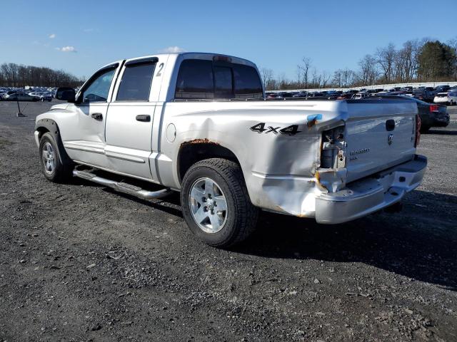 1D7HW48N46S649327 - 2006 DODGE DAKOTA QUAD SLT SILVER photo 2