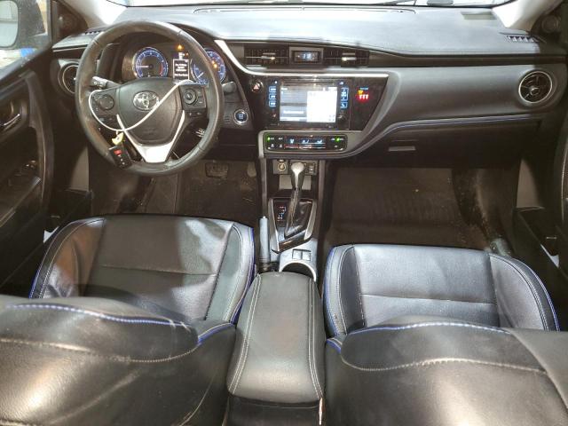 2T1BURHE2JC060886 - 2018 TOYOTA COROLLA L 灰色 照片 8