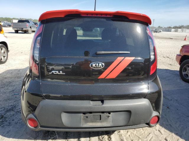 KNDJN2A25F7755548 - 2015 KIA SOUL BLACK photo 6