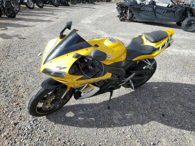 JYARN15E86A006274 - 2006 YAMAHA YZFR1 YELLOW photo 2