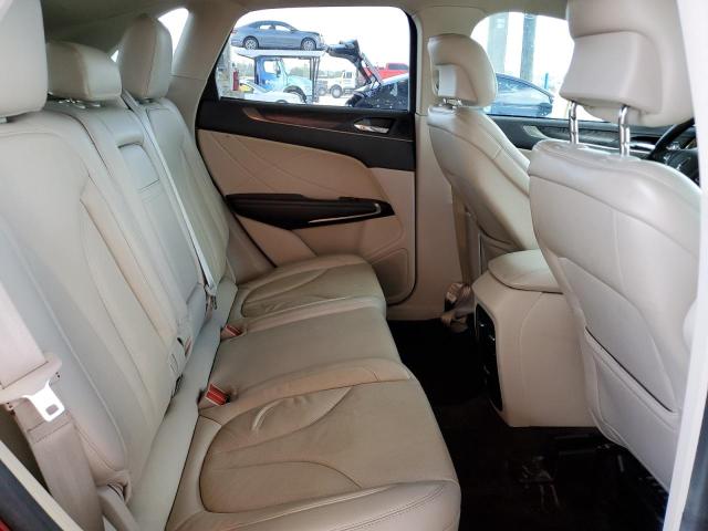 5LMCJ3C98JUL14813 - 2018 LINCOLN MKC RESERVE BURGUNDY photo 11
