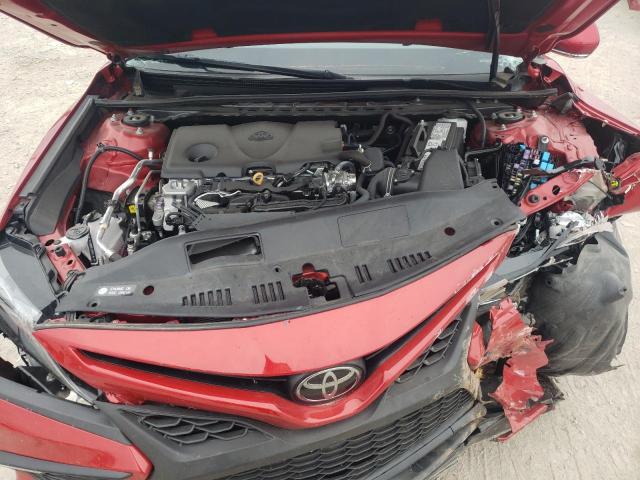 4T1G11AKXNU062227 - 2022 TOYOTA CAMRY SE RED photo 11