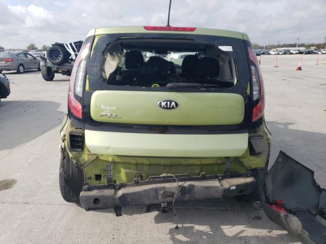 KNDJN2A23G7821970 - 2016 KIA SOUL GREEN photo 6