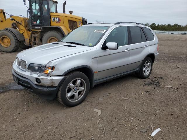 WBAFB335X1LH15770 - 2001 BMW X5 4.4I GRAY photo 1