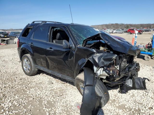 1FMCU9DG0AKC95793 - 2010 FORD ESCAPE XLT BLACK photo 4