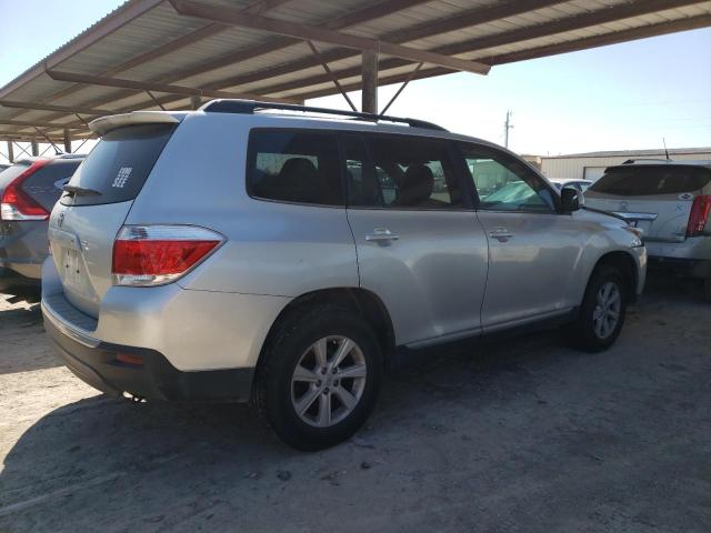 5TDZA3EH4DS042050 - 2013 TOYOTA HIGHLANDER BASE Күміс фото 3