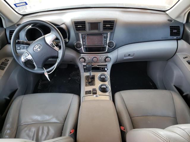 5TDZA3EH4DS042050 - 2013 TOYOTA HIGHLANDER BASE Күміс фото 8