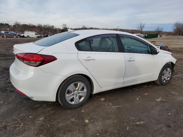 3KPFL4A76JE178251 - 2018 KIA FORTE LX WHITE photo 3