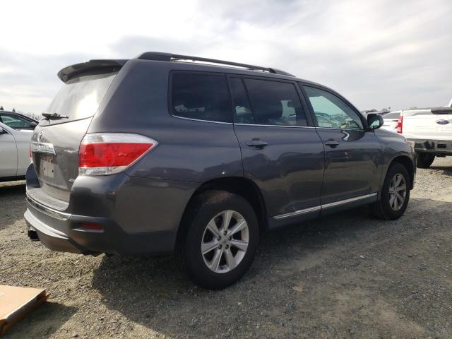 5TDBK3EH4DS202572 - 2013 TOYOTA HIGHLANDER BASE GRAY photo 3