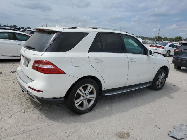 4JGDA5HB3FA604061 - 2015 MERCEDES-BENZ ML 350 4MATIC WHITE photo 3
