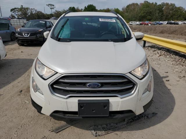 MAJ3P1TE9JC216876 - 2018 FORD ECOSPORT SE WHITE photo 5