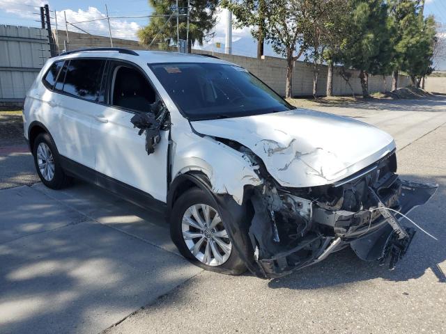 3VV1B7AX0JM107617 - 2018 VOLKSWAGEN TIGUAN S WHITE photo 4