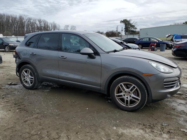 WP1AA2A21BLA02501 - 2011 PORSCHE CAYENNE GRAY photo 4