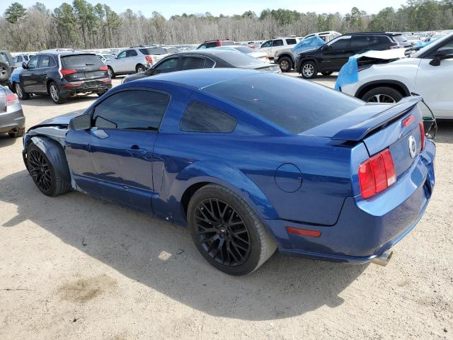 1ZVFT82H565125586 - 2006 FORD MUSTANG GT BLUE photo 2