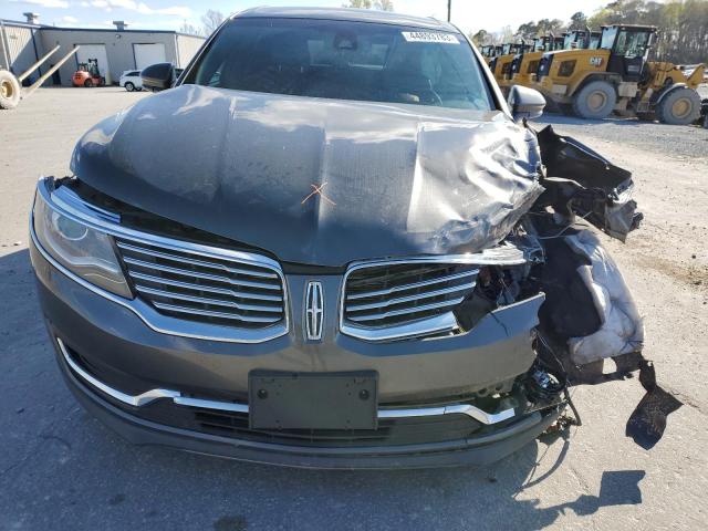 2LMPJ8KR7JBL43281 - 2018 LINCOLN MKX SELECT GRAY photo 5