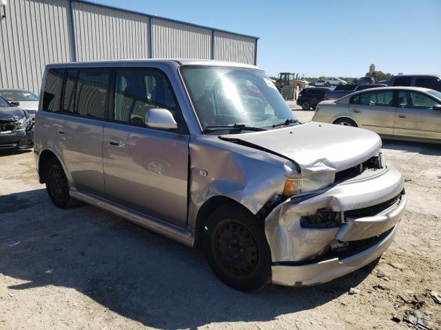 JTLKT324X64093939 - 2006 TOYOTA SCION XB 银色 照片 4