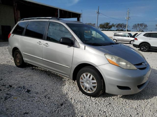 5TDZK23C68S128464 - 2008 TOYOTA SIENNA CE SILVER photo 4