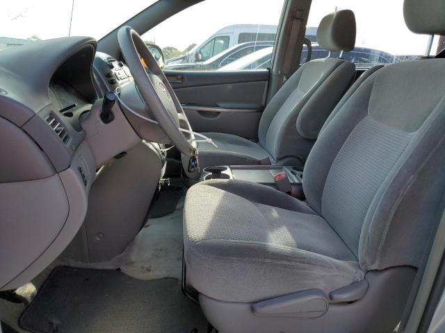 5TDZK23C68S128464 - 2008 TOYOTA SIENNA CE SILVER photo 7