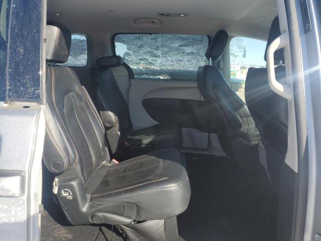 2C4RC1BG0JR119835 - 2018 CHRYSLER PACIFICA TOURING L SILVER photo 11