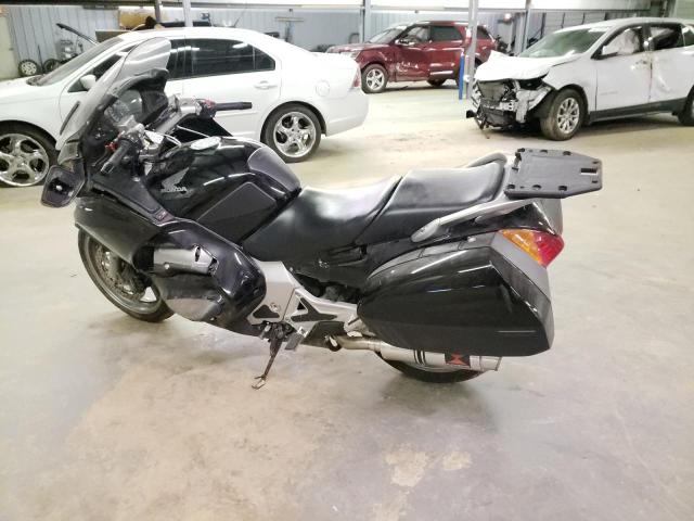 JH2SC51096M400773 - 2006 HONDA ST1300 BLACK photo 2