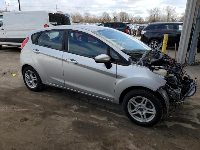 3FADP4EJ8KM101220 - 2019 FORD FIESTA SE SILVER photo 4