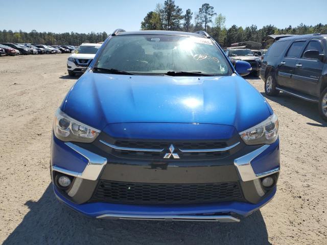 JA4AP4AW7JU019126 - 2018 MITSUBISHI OUTLANDER SEL BLUE photo 5