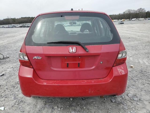 JHMGD37458S061792 - 2008 HONDA FIT RED photo 6