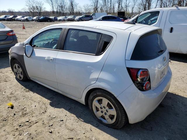 1G1JA6SG1G4170734 - 2016 CHEVROLET SONIC LS WHITE photo 2