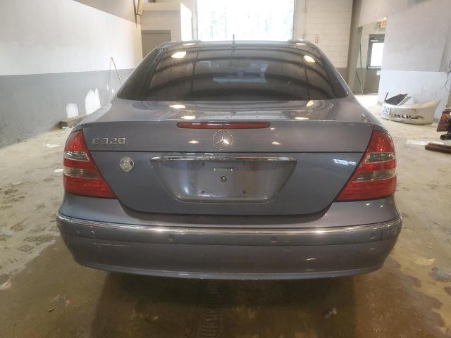 WDBUF65J14A584556 - 2004 MERCEDES-BENZ E 320 BLUE photo 6