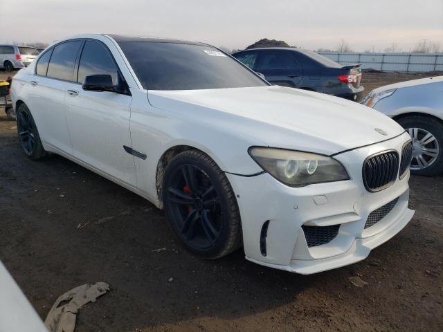 WBAKC6C50BC395032 - 2011 BMW 750 XI WHITE photo 4