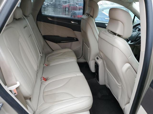 5LMCJ3D96HUL47351 - 2017 LINCOLN MKC RESERVE ბეჟი ფოტო 11