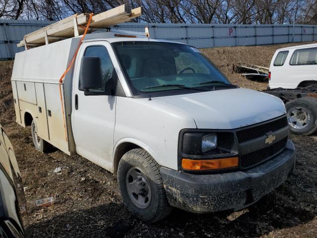 1GB0G2CGXD1115144 - 2013 CHEVROLET EXPRESS G3 WHITE photo 4